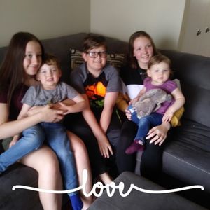 Meet your Posher, Deborah